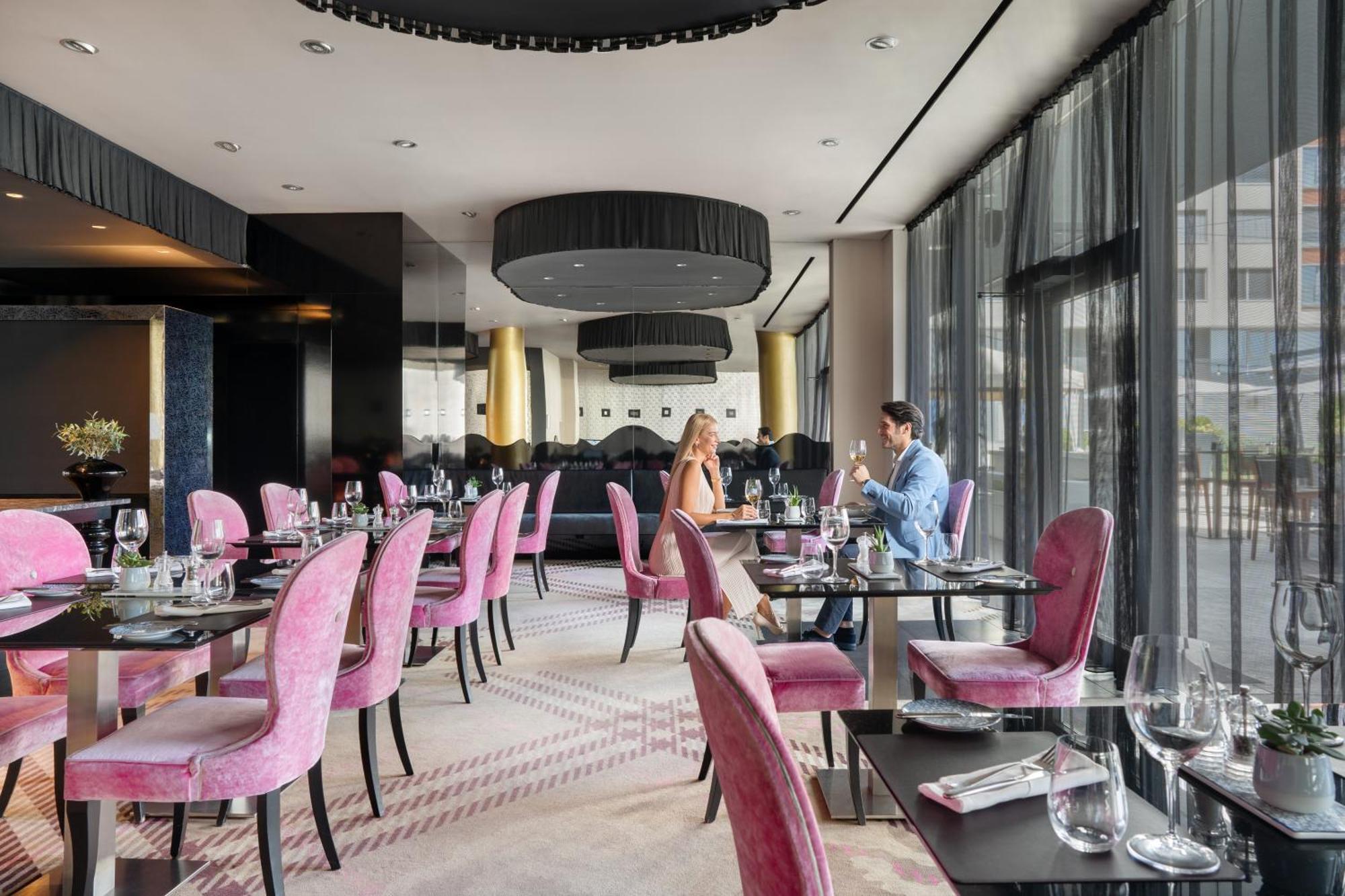 Falkensteiner Hotel Belgrade Superior Belgrado Exterior foto