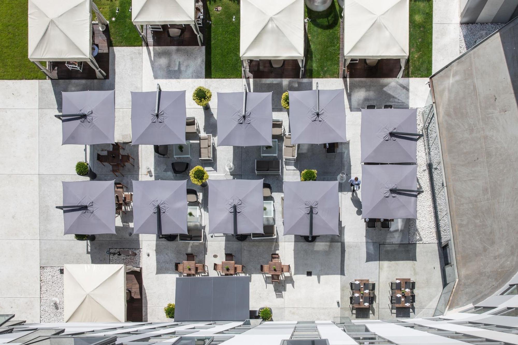 Falkensteiner Hotel Belgrade Superior Belgrado Exterior foto